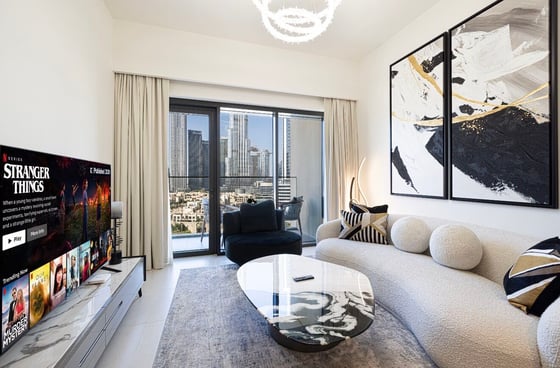 Burj Khalifa View | Fully Furnished I Vacant, picture 1
