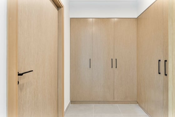 End Unit | Brand New | Close To Amenities, picture 19