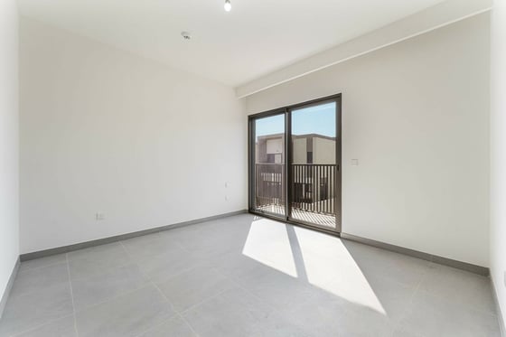 End Unit | Brand New | Close To Amenities, picture 17