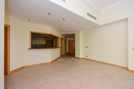 C Type | Rented| Proximity to Mall......, picture 2
