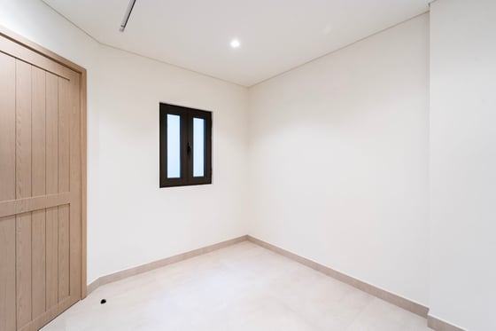 Upgraded Atrium Entry | Vacant | Exclusive, picture 42