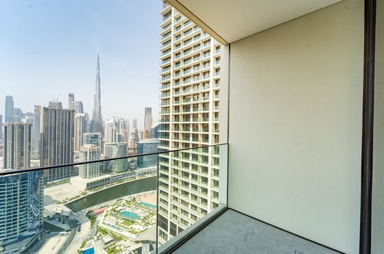 Burj & Canal Views | Viewable | High Floor, picture 8