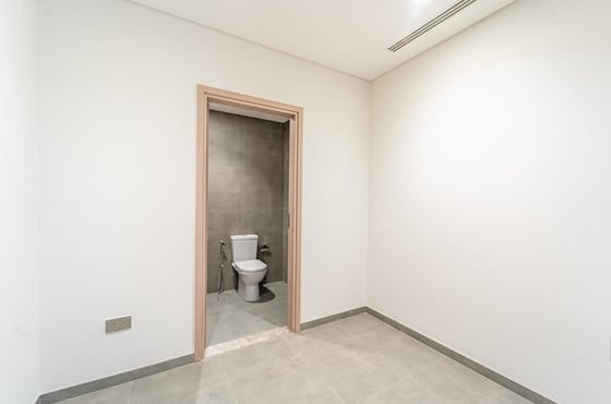 Burj & Canal Views | Viewable | High Floor, picture 18