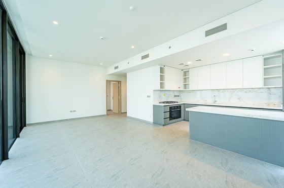 Burj & Canal Views | Viewable | High Floor, picture 13