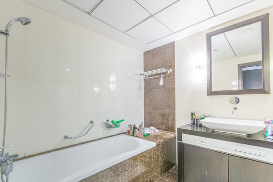 Huge Layout | High Floor | Vacant Now..., picture 16