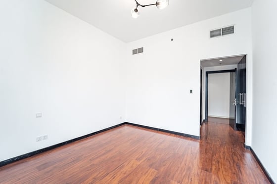 Huge Layout | High Floor | Vacant Now..., picture 15
