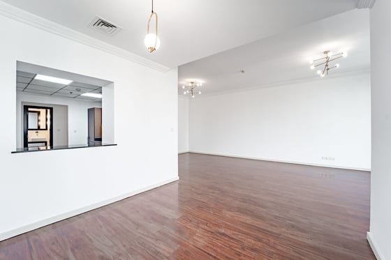 Huge Layout | High Floor | Vacant Now..., picture 5