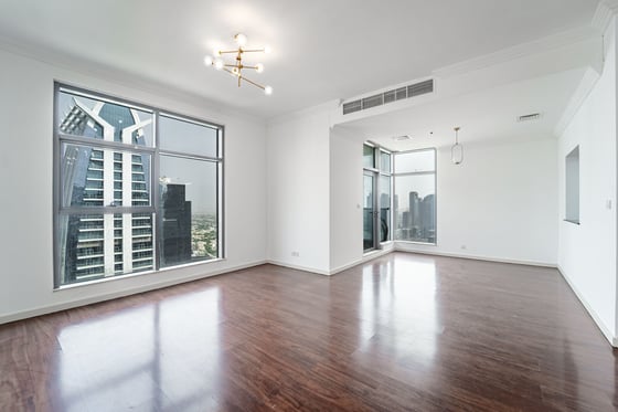 Huge Layout | High Floor | Vacant Now..., picture 1