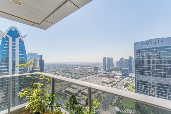 Huge Layout | High Floor | Vacant Now..., picture 2