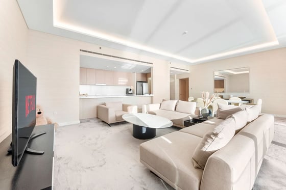 2-bedroom apartment for rent in Palm Tower, Palm Jumeirah, picture 3