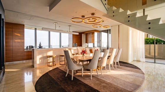 Exclusive | Trophy | Ultra Luxury | Vacant, picture 9