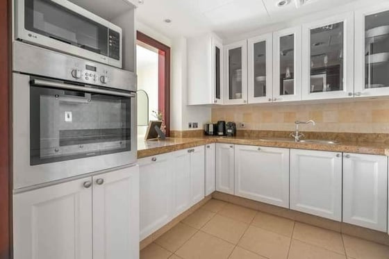 Exclusive | Fully Furnished | Suitable for Short Term, picture 7