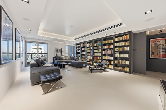 Ultra Luxury Sky Penthouse  | 360° Sea Views  |  Fully Upgra, picture 33