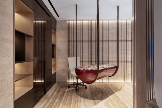 Beautifully Renovated | Private Spa | High Number, picture 10