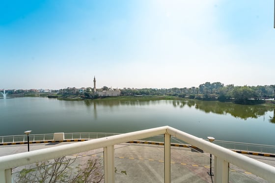 Lake View | Corner Duplex | Best Priced., picture 15