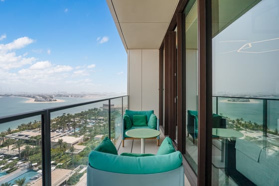 Branded Upgrade | Palm Skyline View | 2BR+ XL Size, picture 5