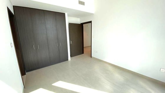 Spacious Layout | Vacant Soon | Direct Mall Access, picture 10