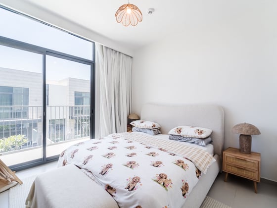 Near to Pool | Vacant | Multiple Options, picture 7