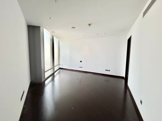 Vacant | Skyline views | Multiple Cheques, picture 8