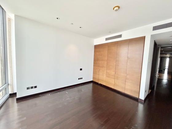Vacant | Skyline views | Multiple Cheques, picture 16
