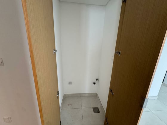Higher Floor | Burj Khalifa & Water View | Available, picture 11