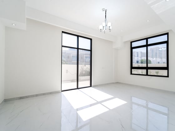 Park Backing | Pool | Maid's | Spacious., picture 10