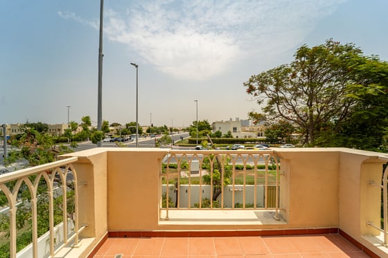 Green Belt | Close to Pool & Park | Vacant Soon, picture 12