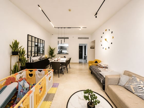 Luxury Upgraded Apartment | High Floor | Stunning Views, picture 15