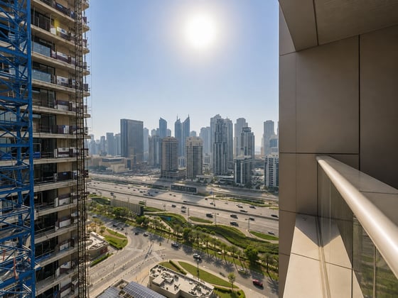 Luxury Upgraded Apartment | High Floor | Stunning Views, picture 12