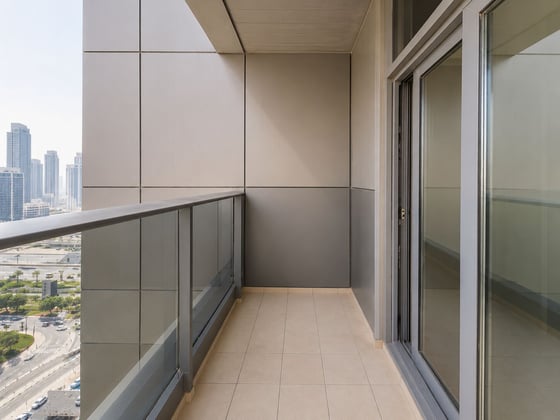 Luxury Upgraded Apartment | High Floor | Stunning Views, picture 11