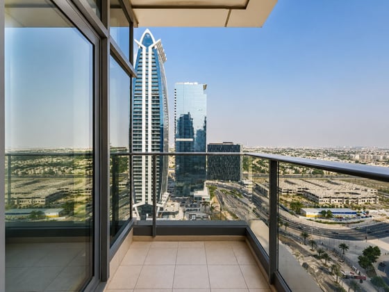 Luxury Upgraded Apartment | High Floor | Stunning Views, picture 10