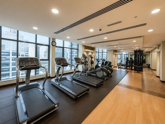 Luxury Upgraded Apartment | High Floor | Stunning Views, picture 14