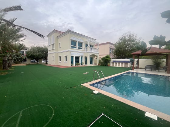 Fully Furnished | Amazing Location | Private Pool, picture 13