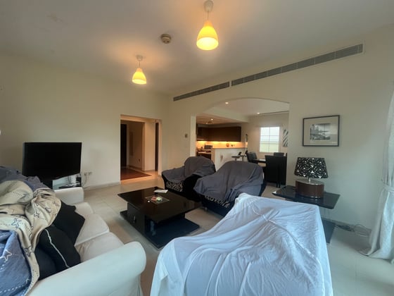 Fully Furnished | Amazing Location | Private Pool, picture 2
