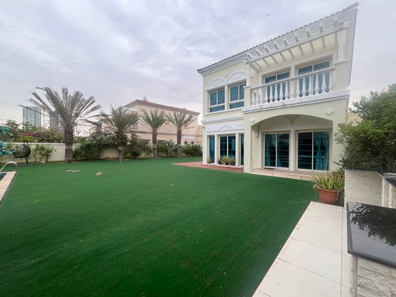 Fully Furnished | Amazing Location | Private Pool, picture 14