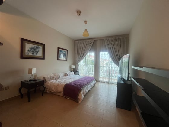 Fully Furnished | Amazing Location | Private Pool, picture 10