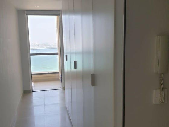 Exclusive  |  Sea  View  |   Unfurnished, picture 9