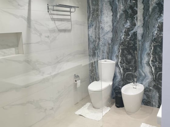 Exclusive  |  Sea  View  |   Unfurnished, picture 6