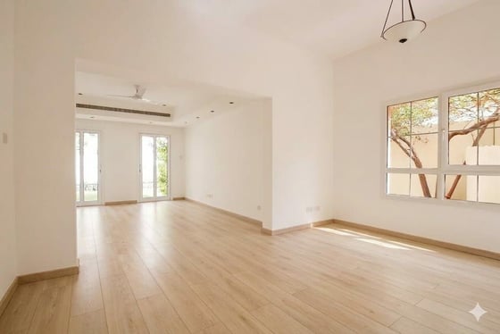 End Unit | Vacant | View Today.........., picture 4