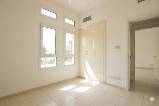 End Unit | Vacant | View Today.........., picture 9
