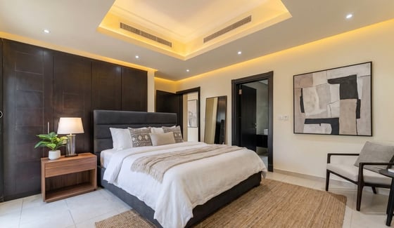 Dubai Style  |  Spacious Villa  |  Big Plot, picture 5