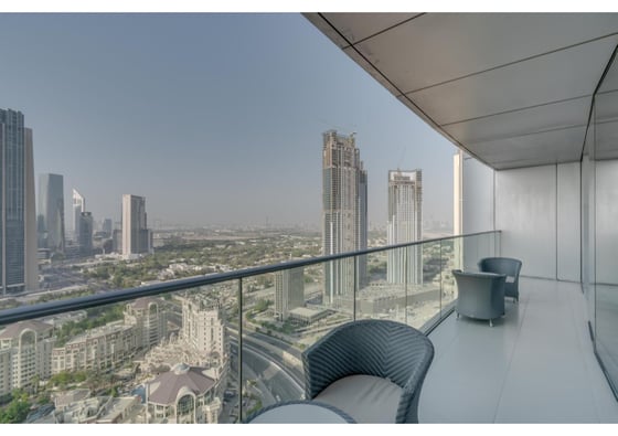 Luxurious | Panoramic Skyline Views | Penthouse, picture 25