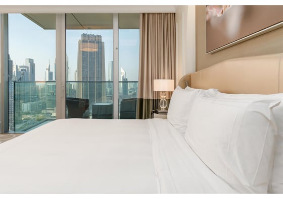 Luxurious | Panoramic Skyline Views | Penthouse, picture 29