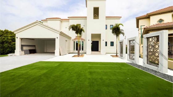 Upgraded Luxury Villa | Big Plot | Fully Furnished, picture 33