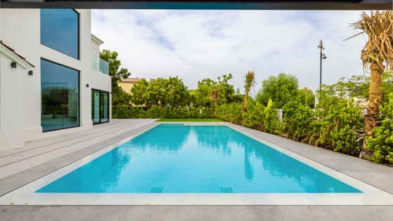 Upgraded Luxury Villa | Big Plot | Fully Furnished, picture 35