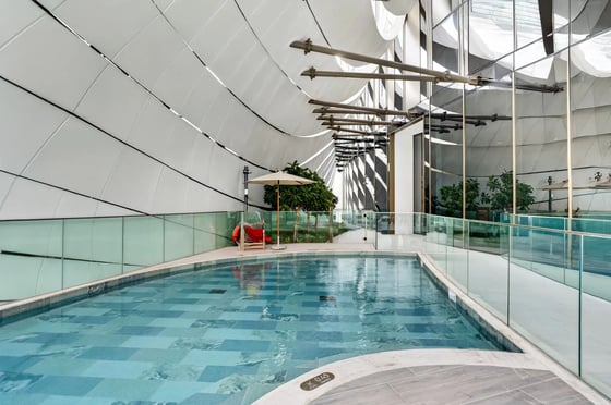 Full-floor 5-bedroom penthouse for sale in Jumeirah Living, picture 18