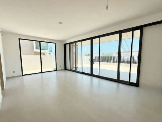 Exclusive Luxurious Villa | Large Layout, picture 2