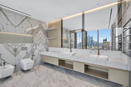 New 4-bedroom penthouse with panoramic Internet City views, picture 12