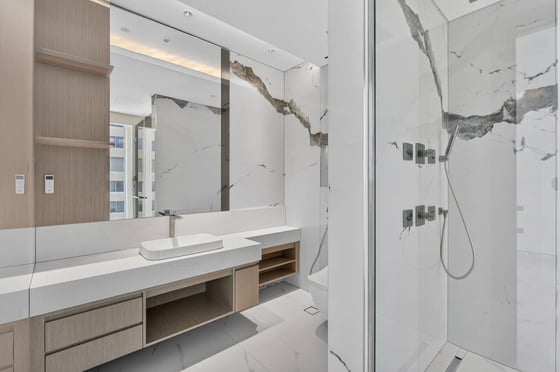 New 4-bedroom penthouse with panoramic Internet City views, picture 13