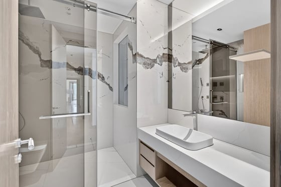 New 4-bedroom penthouse with panoramic Internet City views, picture 15